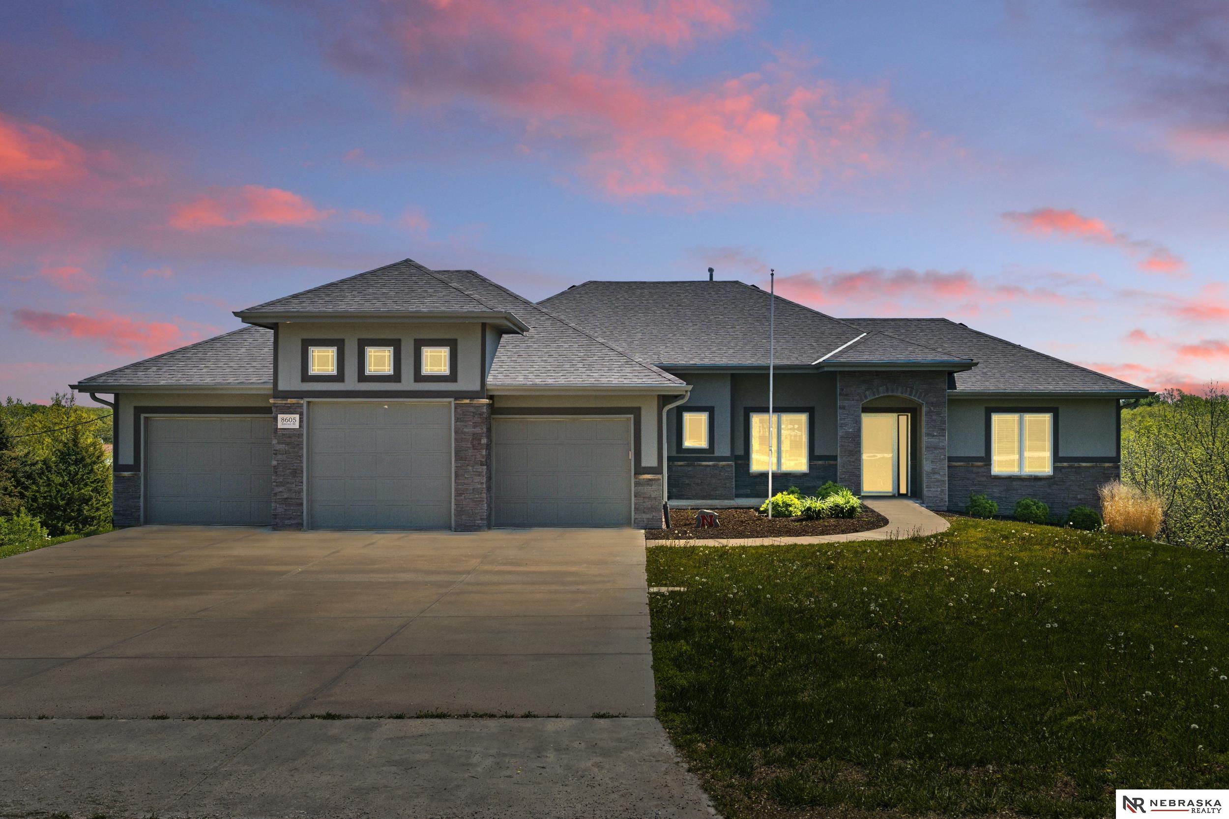 8605 Emerson Road