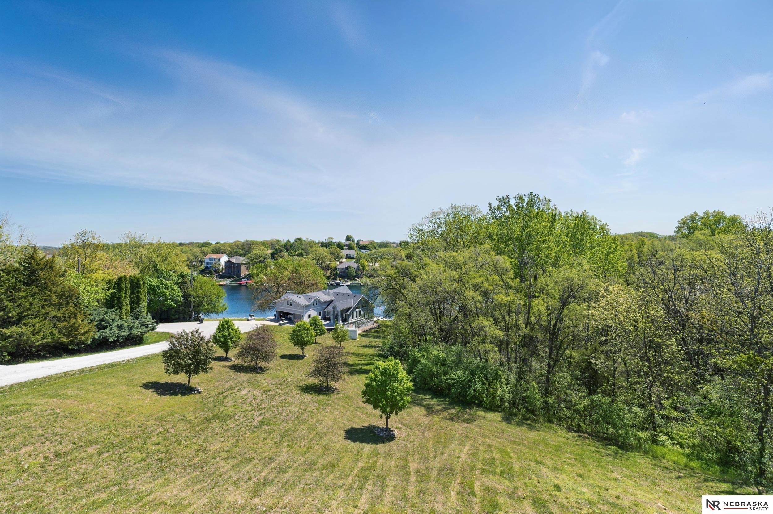 8605 Emerson Road