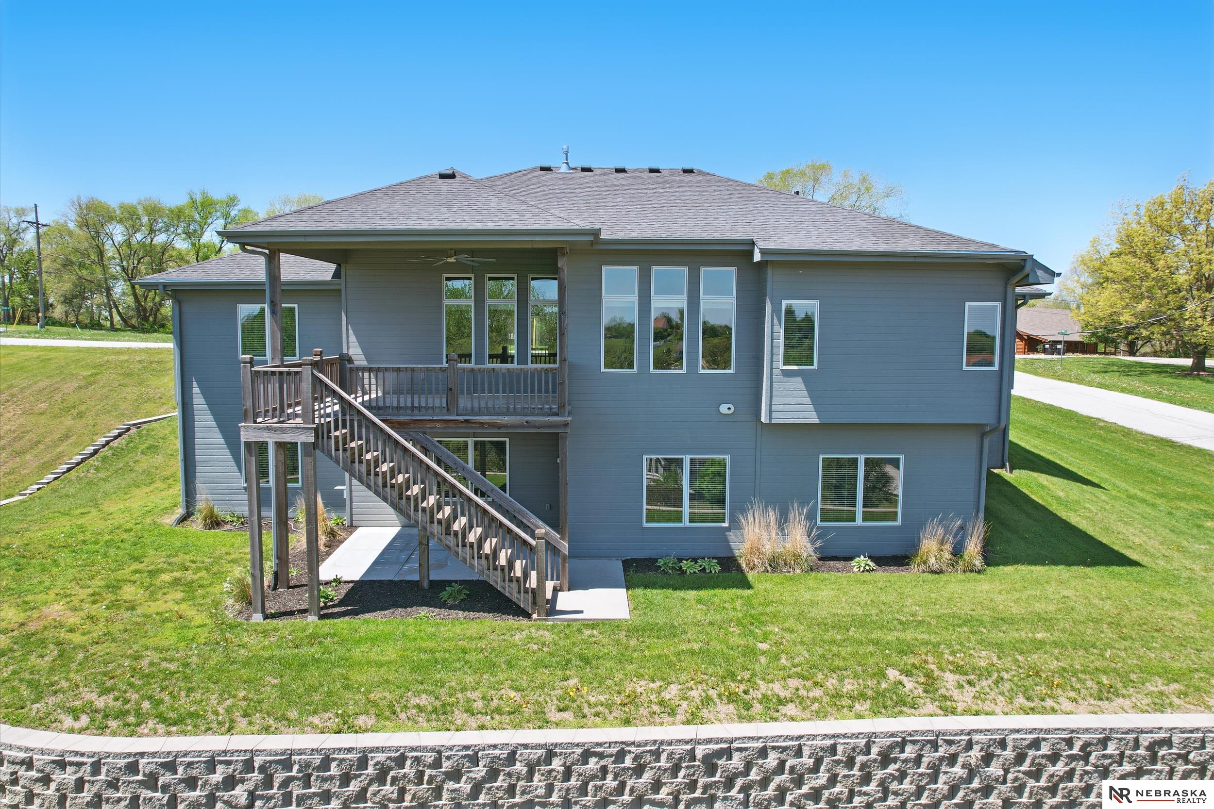8605 Emerson Road