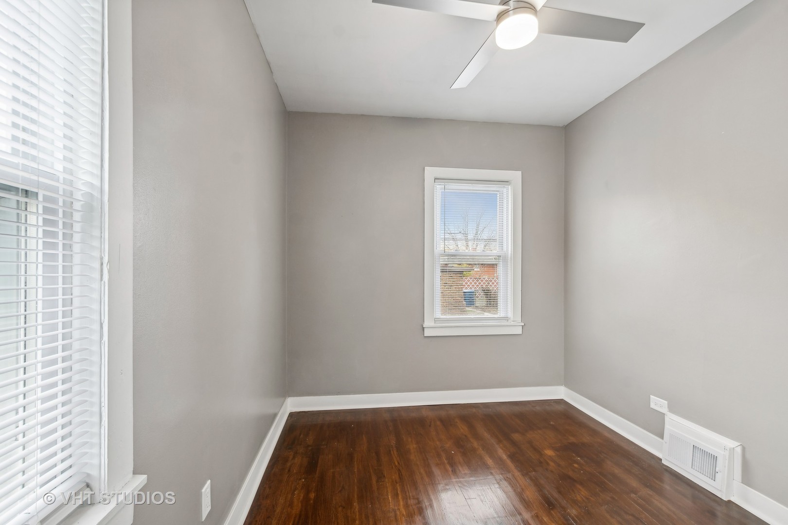 590 Price Avenue