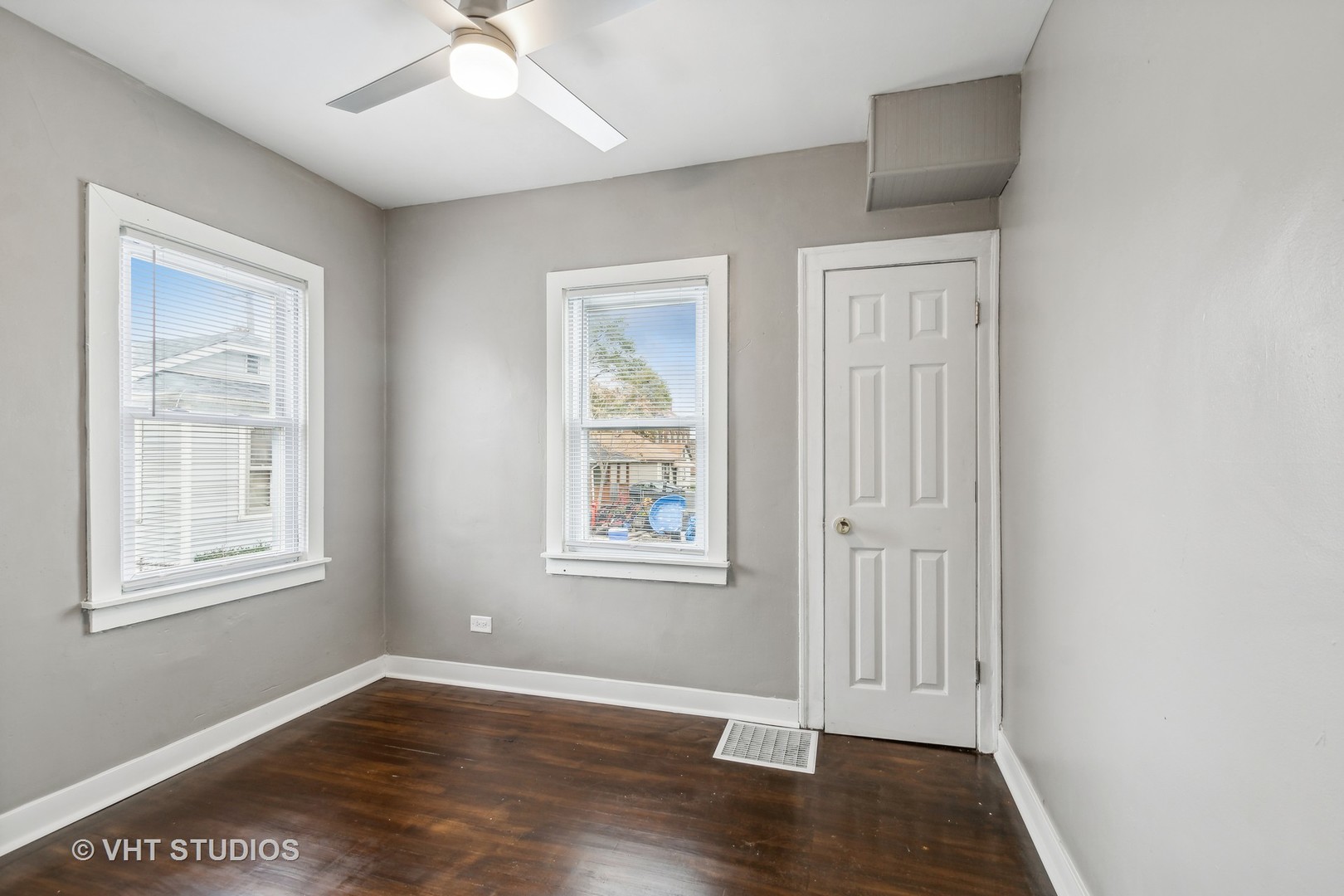 590 Price Avenue