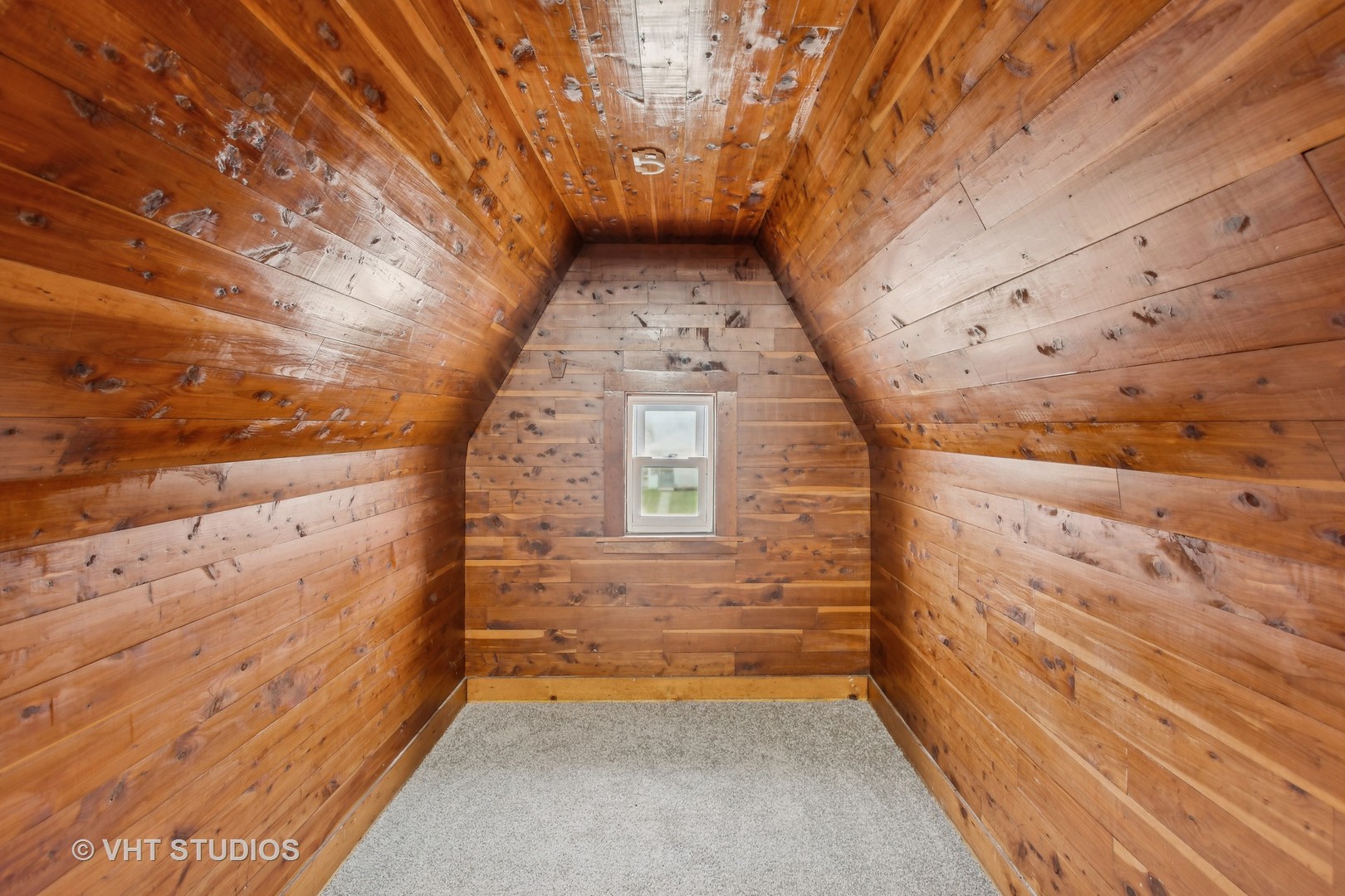 590 Price Avenue