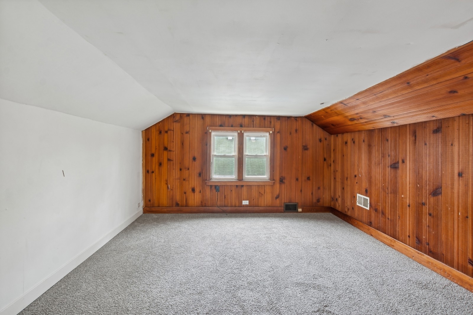 590 Price Avenue