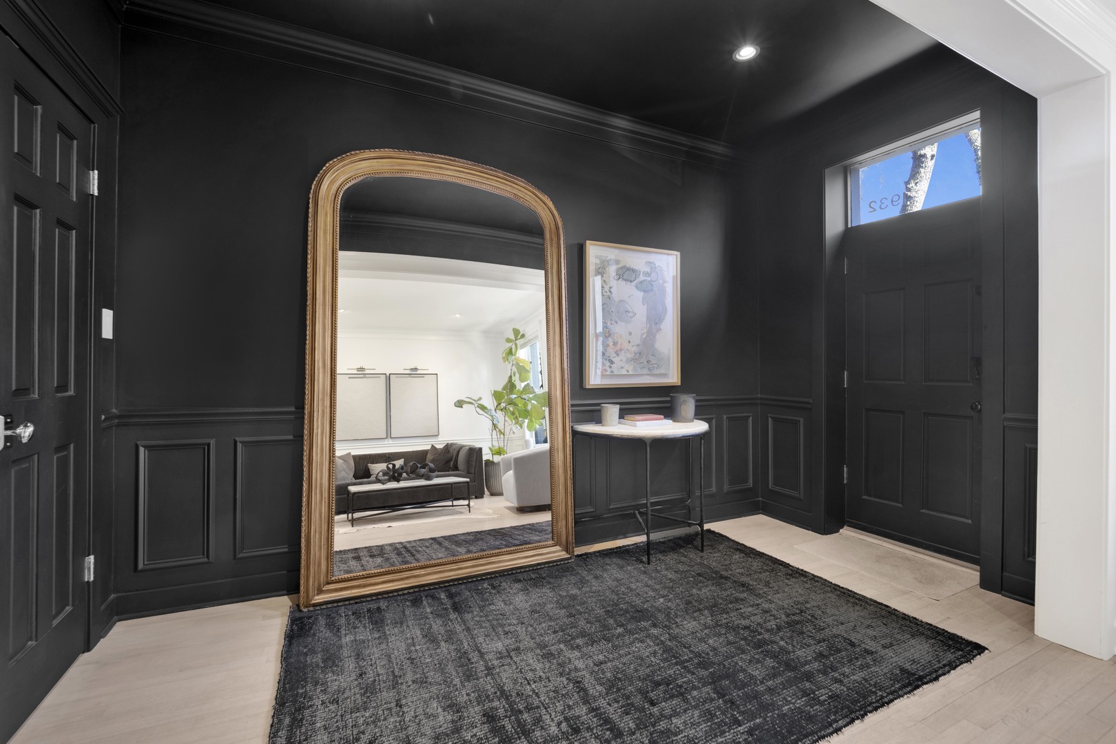 1932 N Honore Street