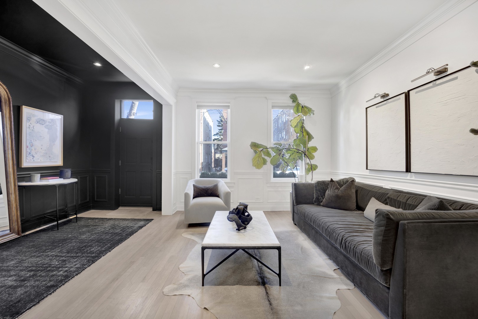 1932 N Honore Street