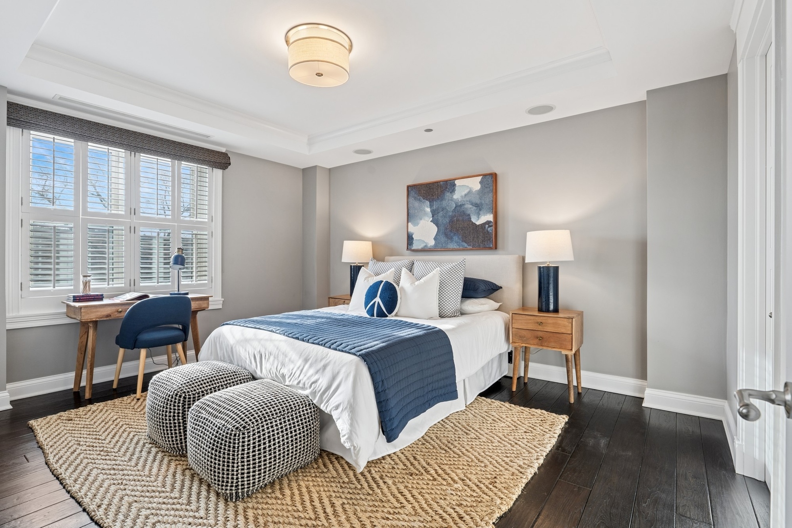 2120 N Lincoln Park West Unit: 5-6