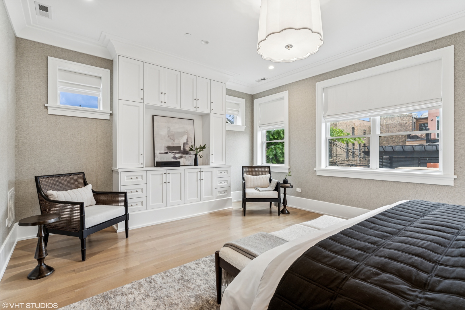 1963 N Dayton Street