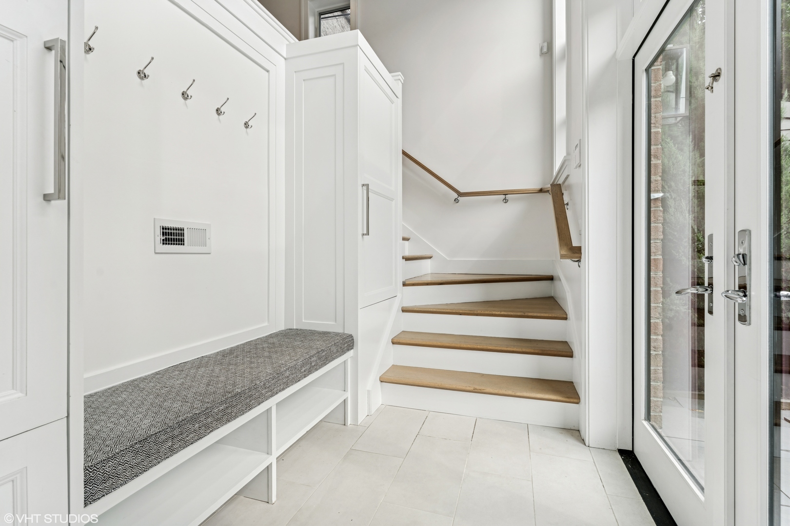 1963 N Dayton Street