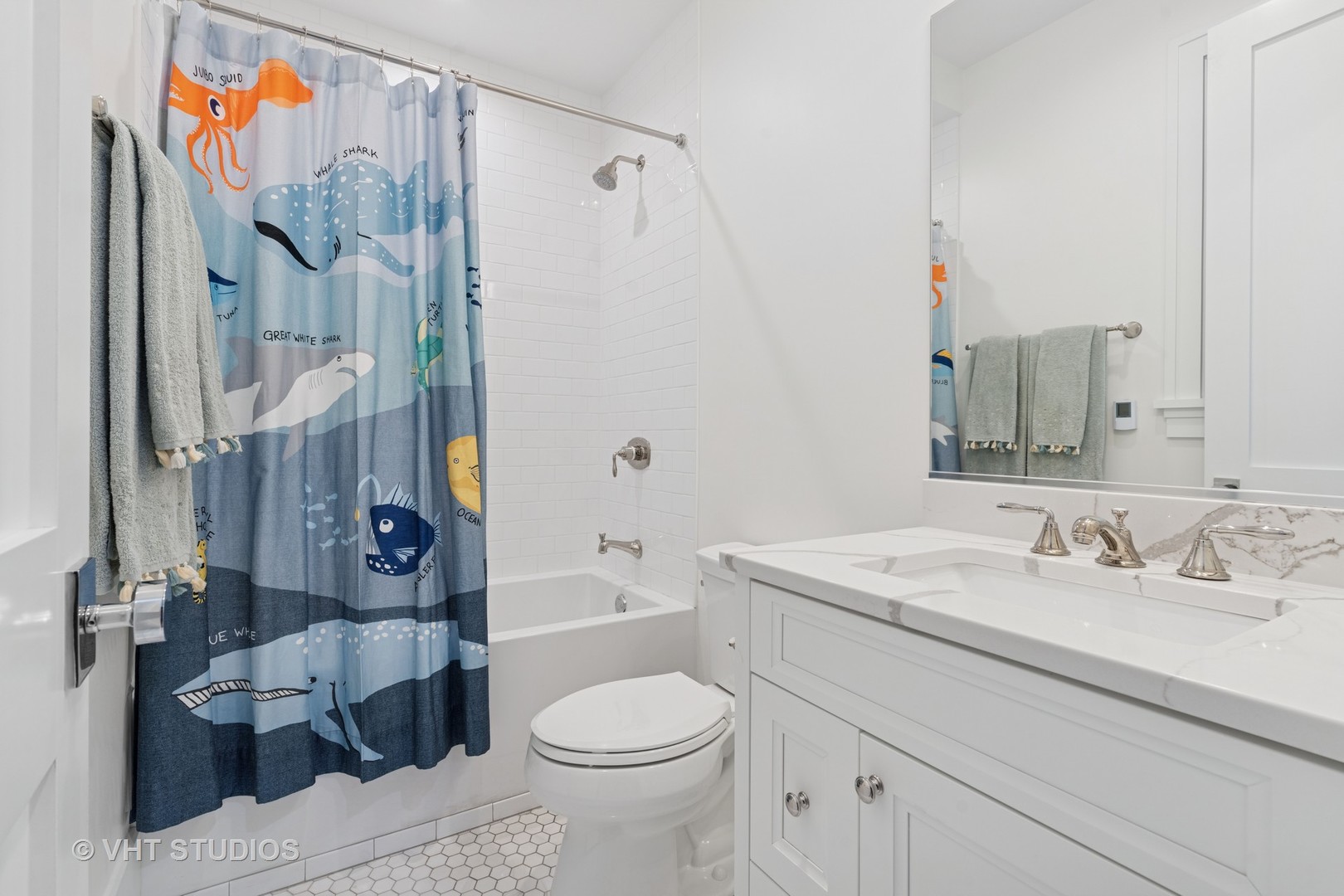 1963 N Dayton Street