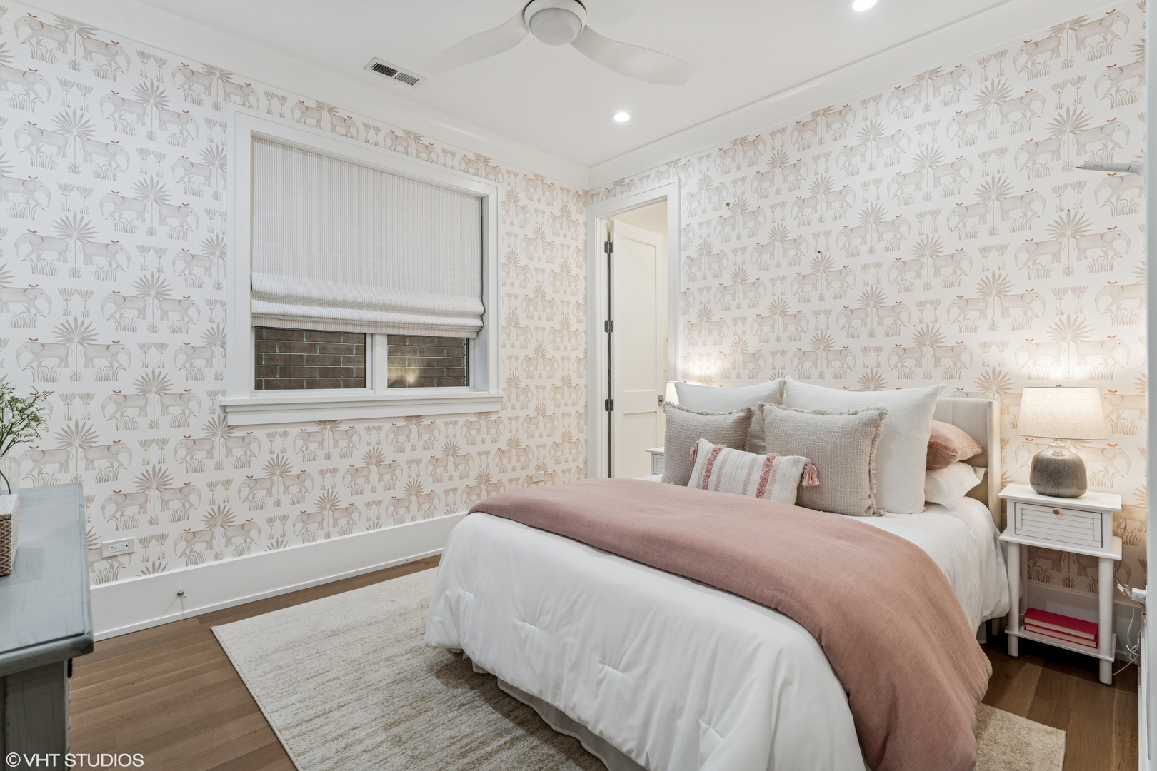 1963 N Dayton Street