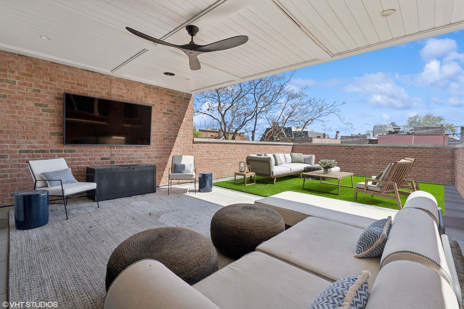 1963 N Dayton Street