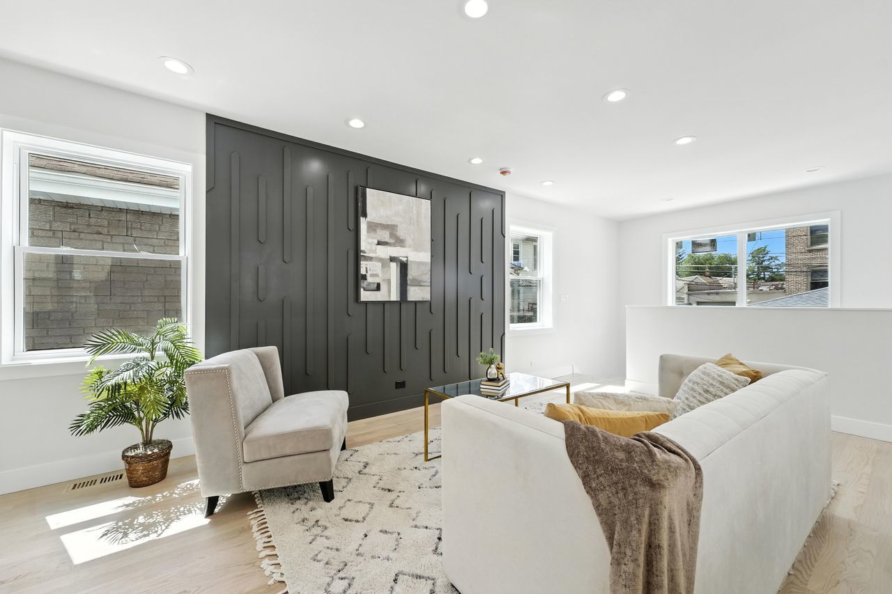 4630 N Kasson Avenue