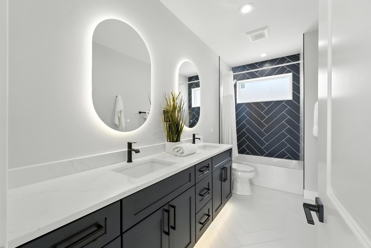 4630 N Kasson Avenue