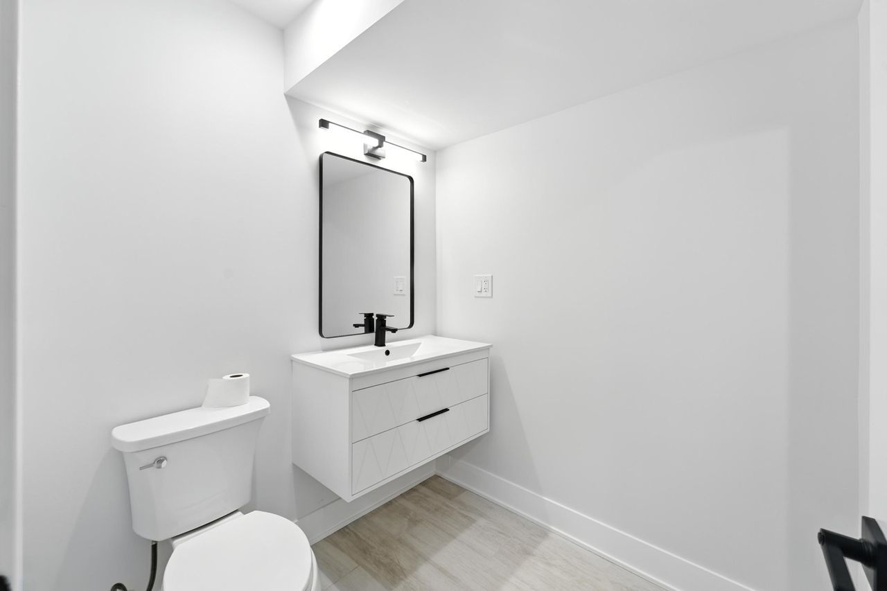 4630 N Kasson Avenue