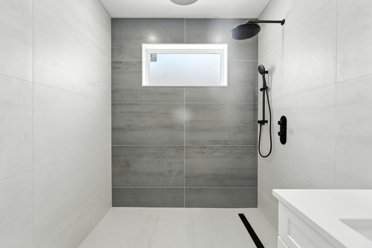 4630 N Kasson Avenue