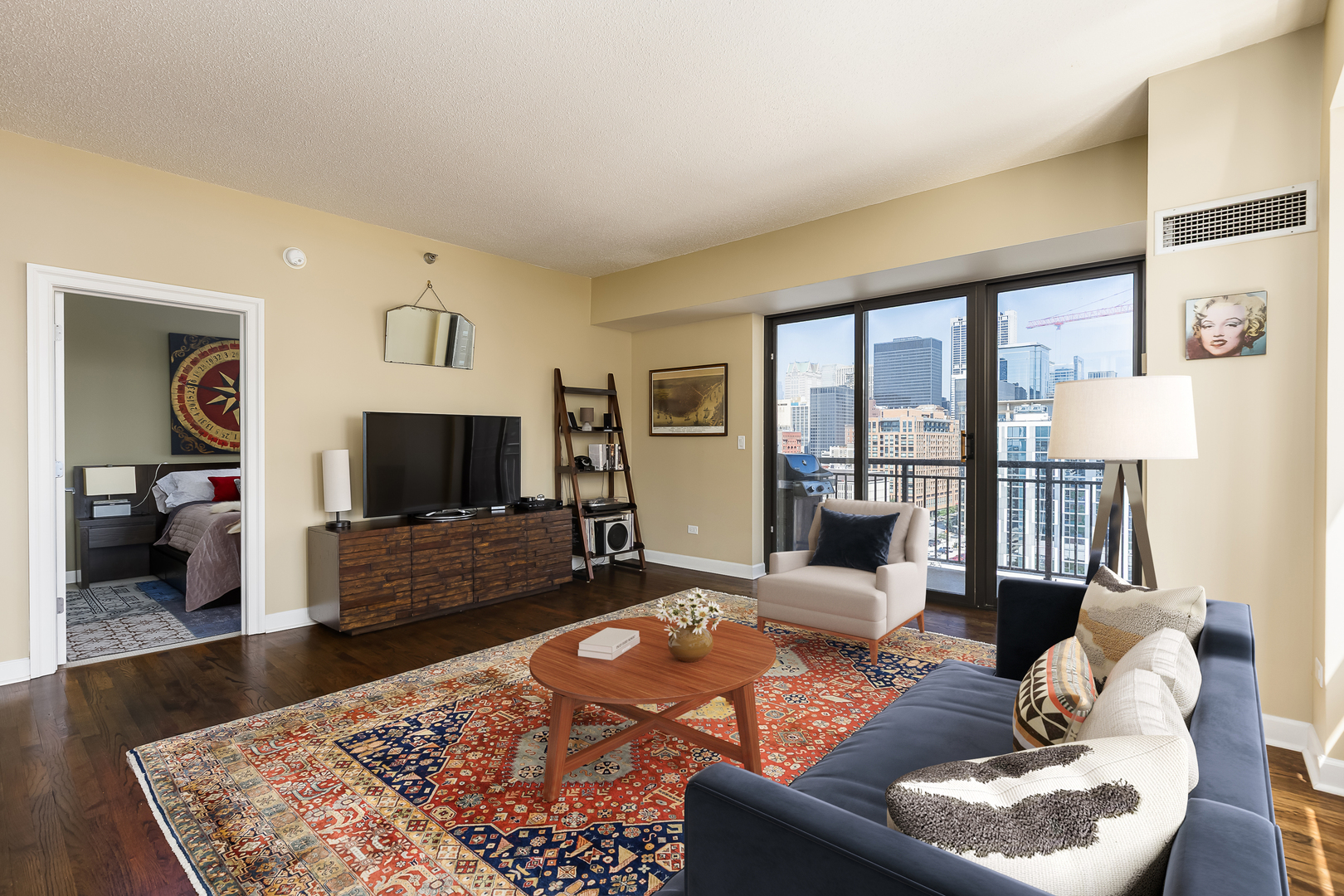 41 E 8th Street Unit: 1401