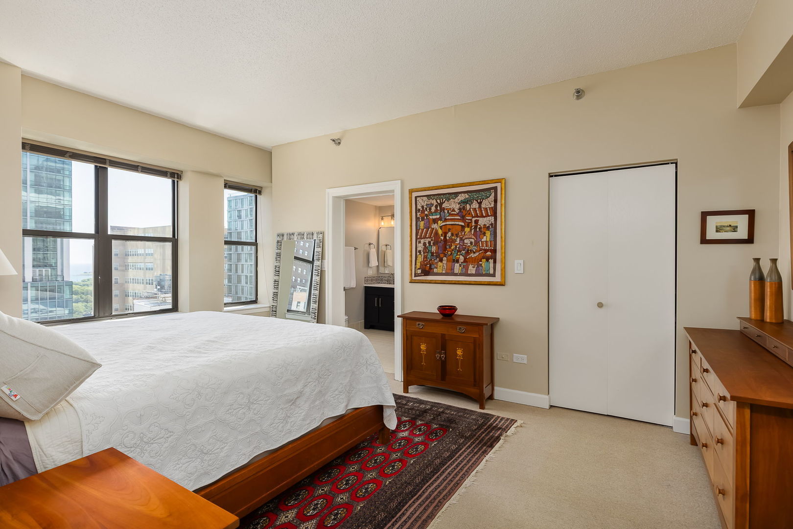 41 E 8th Street Unit: 1401