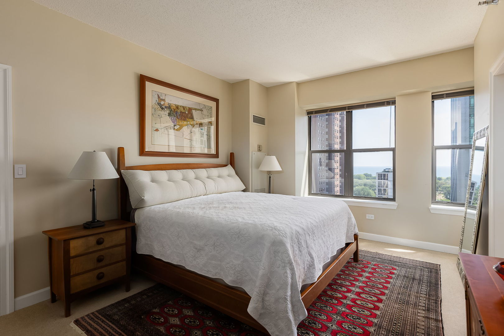 41 E 8th Street Unit: 1401