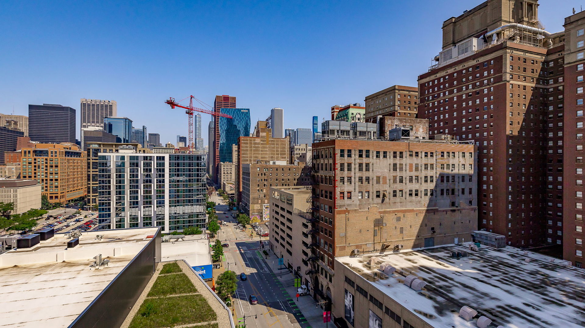 41 E 8th Street Unit: 1401