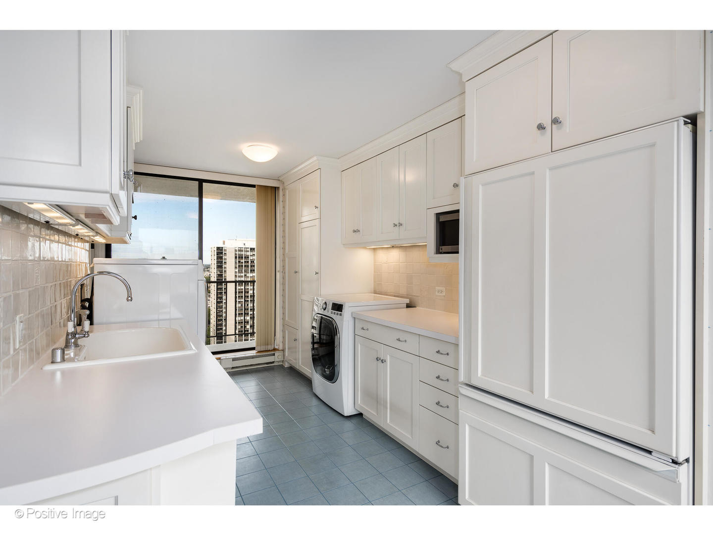 1410 N State, Unit 27A