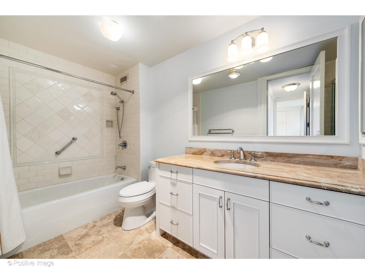 1410 N State, Unit 27A