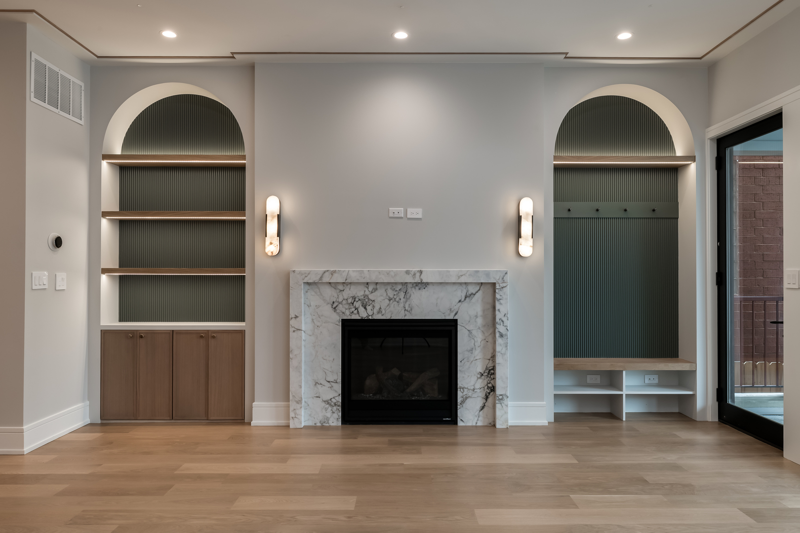 2034 N Racine Avenue Unit: 2