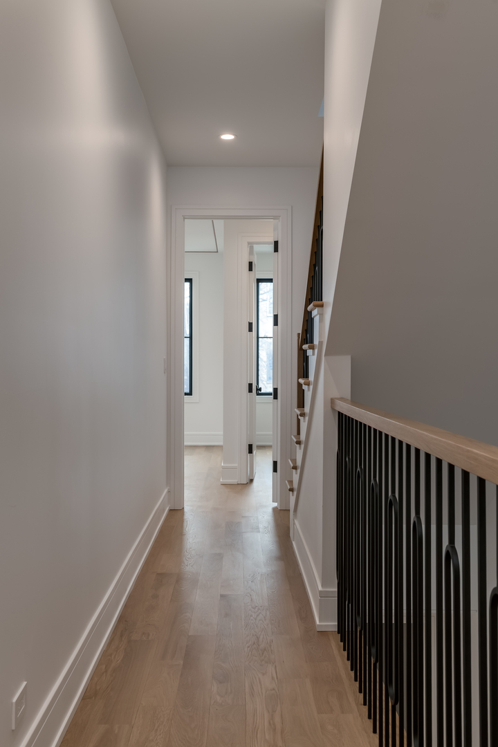 2034 N Racine Avenue Unit: 2