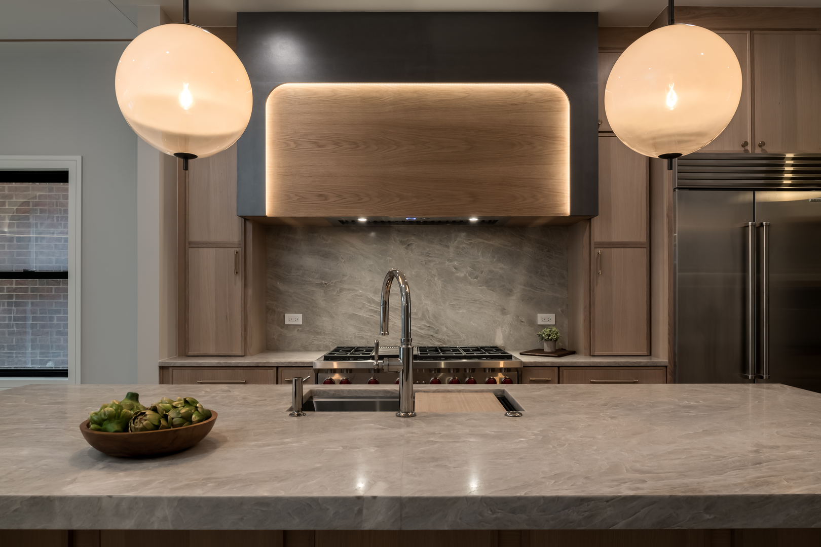 2034 N Racine Avenue Unit: 2