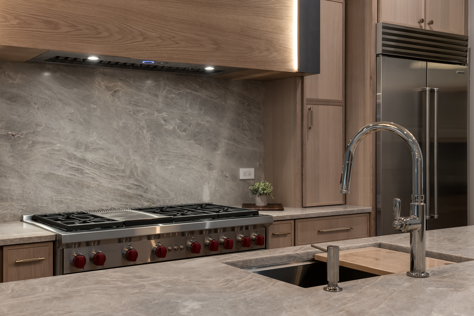 2034 N Racine Avenue Unit: 2