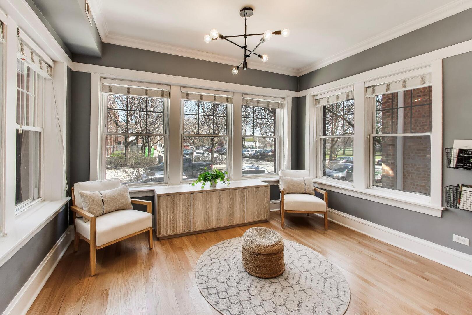 5142 N Leavitt, Unit 1