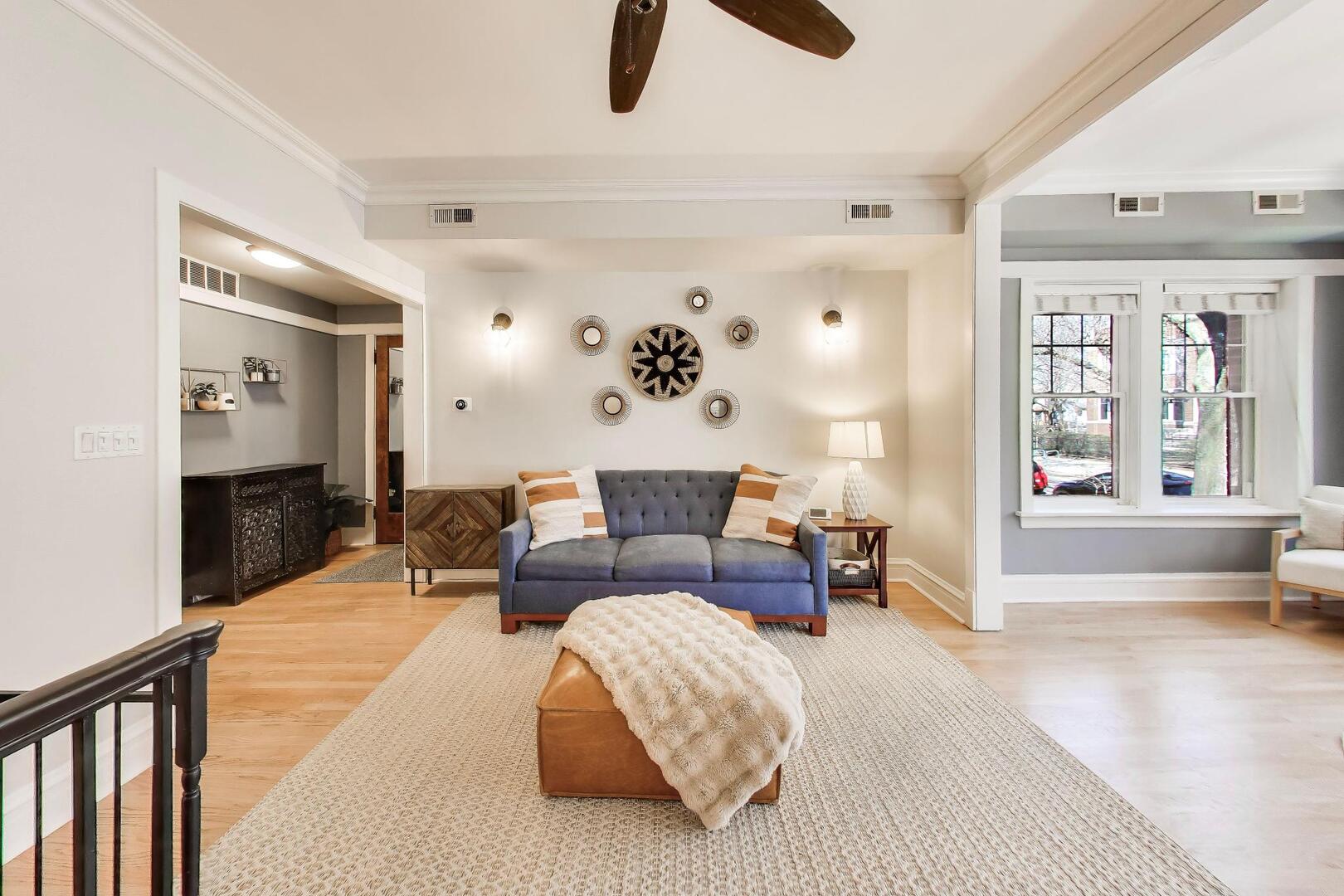 5142 N Leavitt, Unit 1
