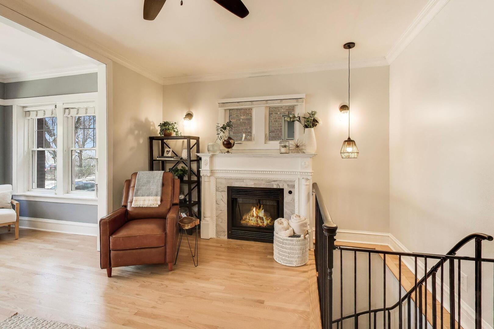 5142 N Leavitt, Unit 1