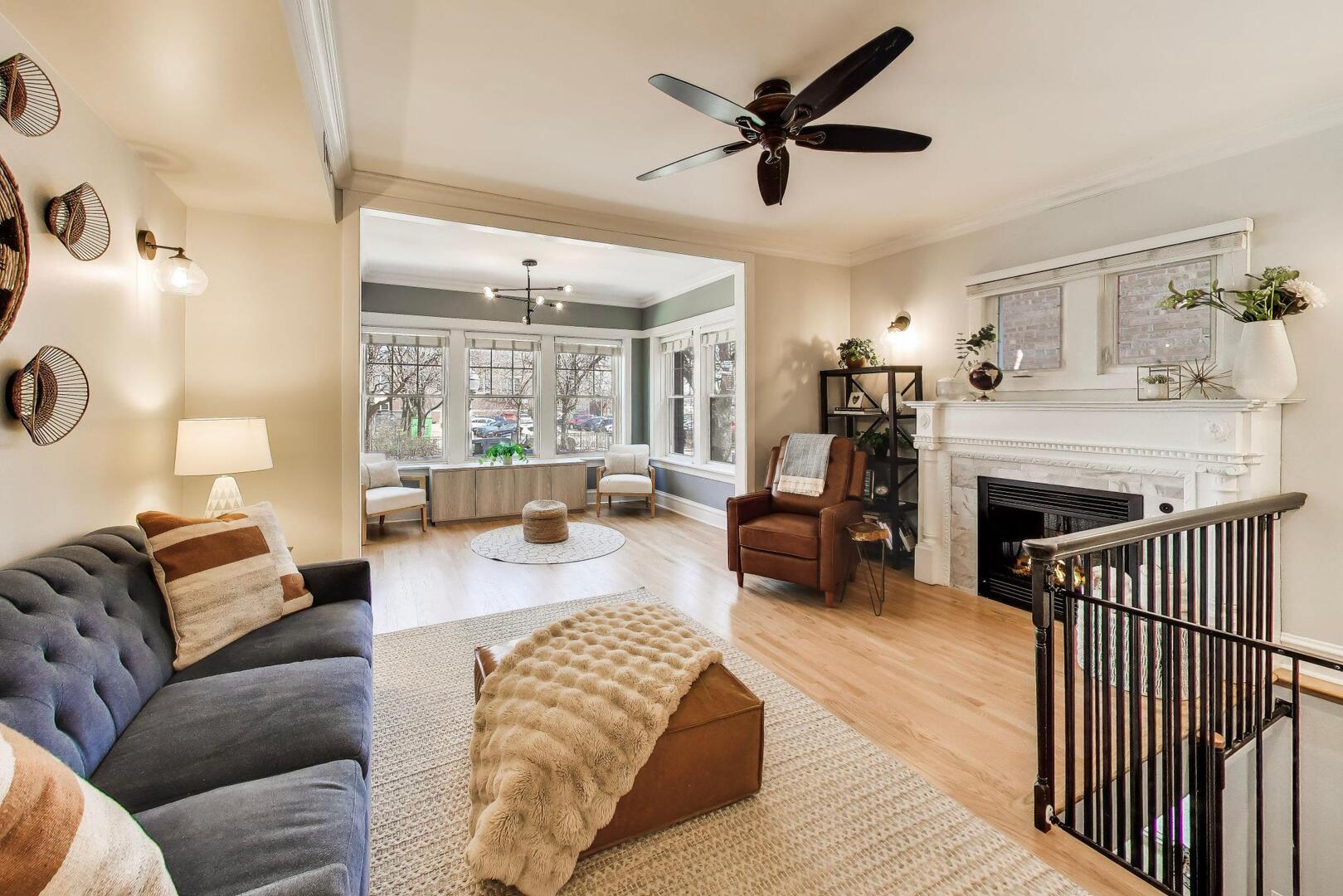5142 N Leavitt, Unit 1