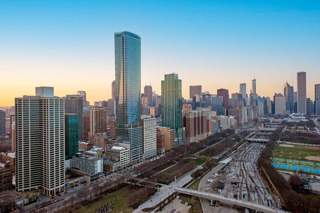1211 S Prairie Avenue Unit: 3401