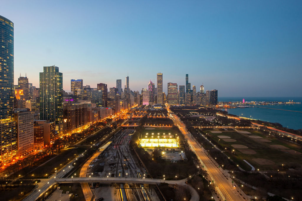 1211 S Prairie Avenue Unit: 3401