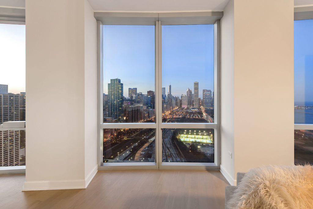 1211 S Prairie Avenue Unit: 3401