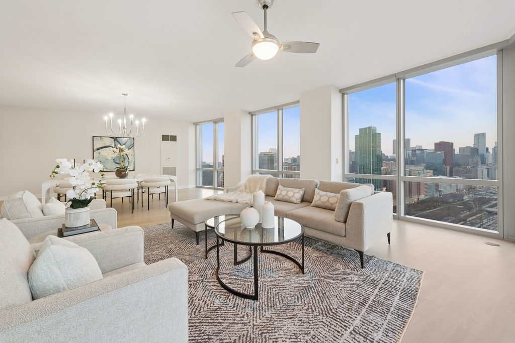 1211 S Prairie Avenue Unit: 3401