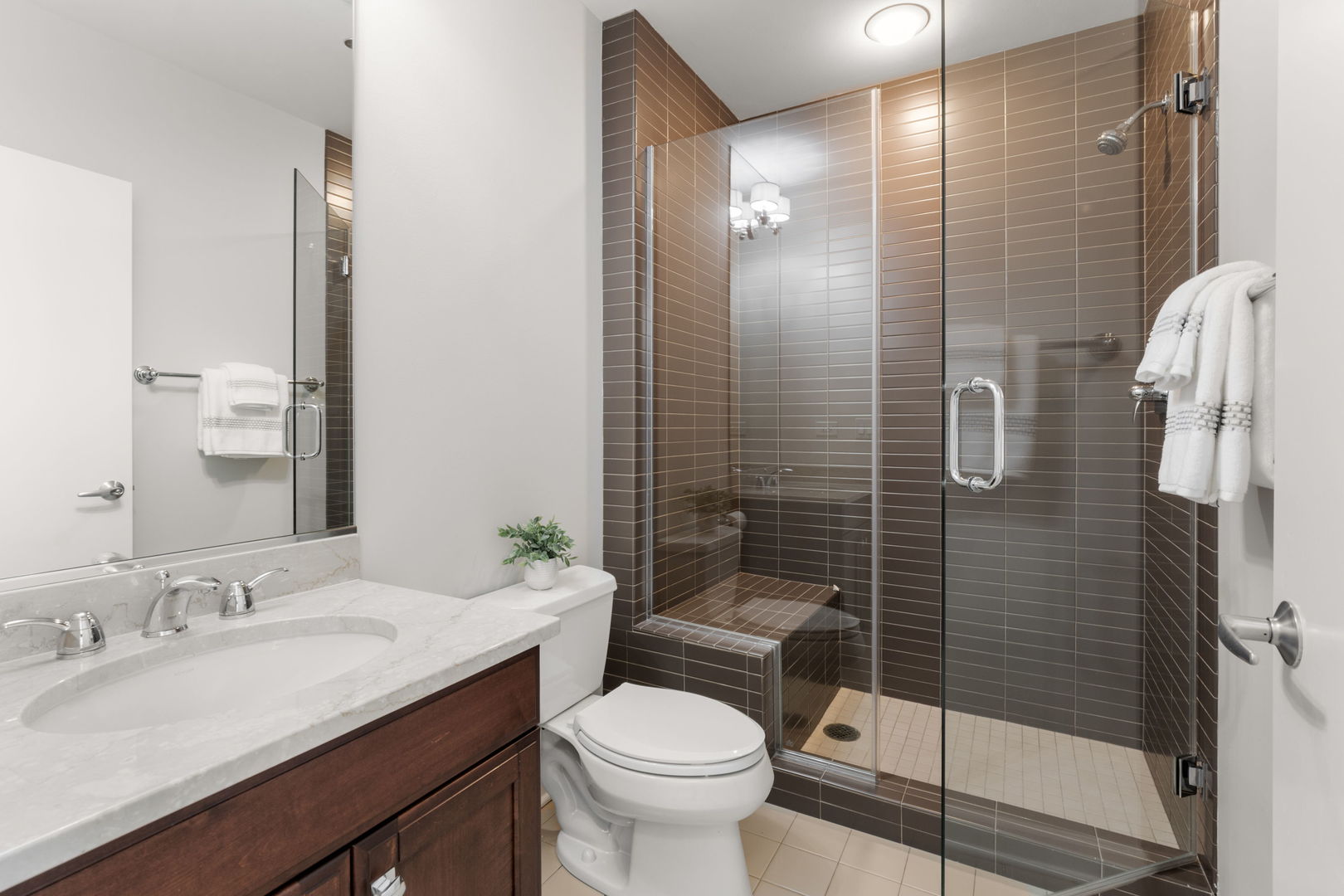 1211 S Prairie Avenue Unit: 3401