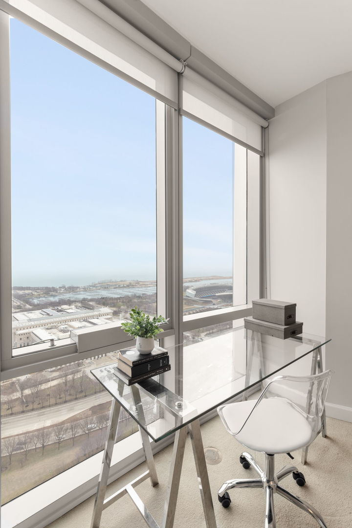 1211 S Prairie Avenue Unit: 3401