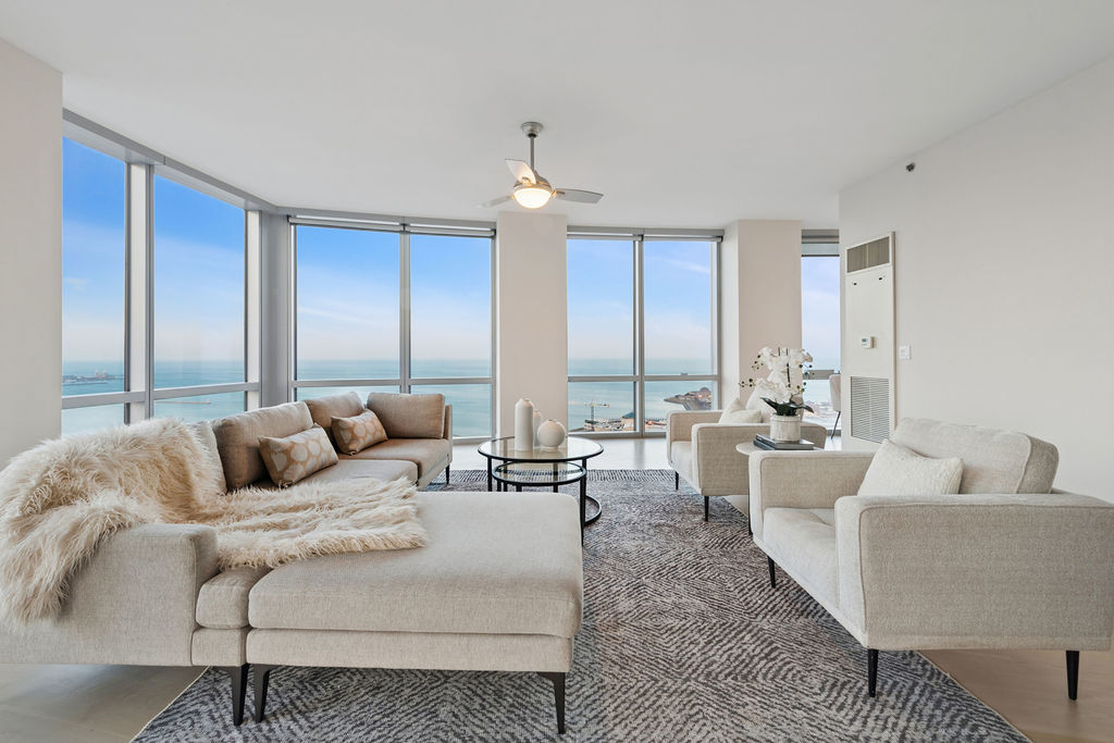 1211 S Prairie Avenue Unit: 3401