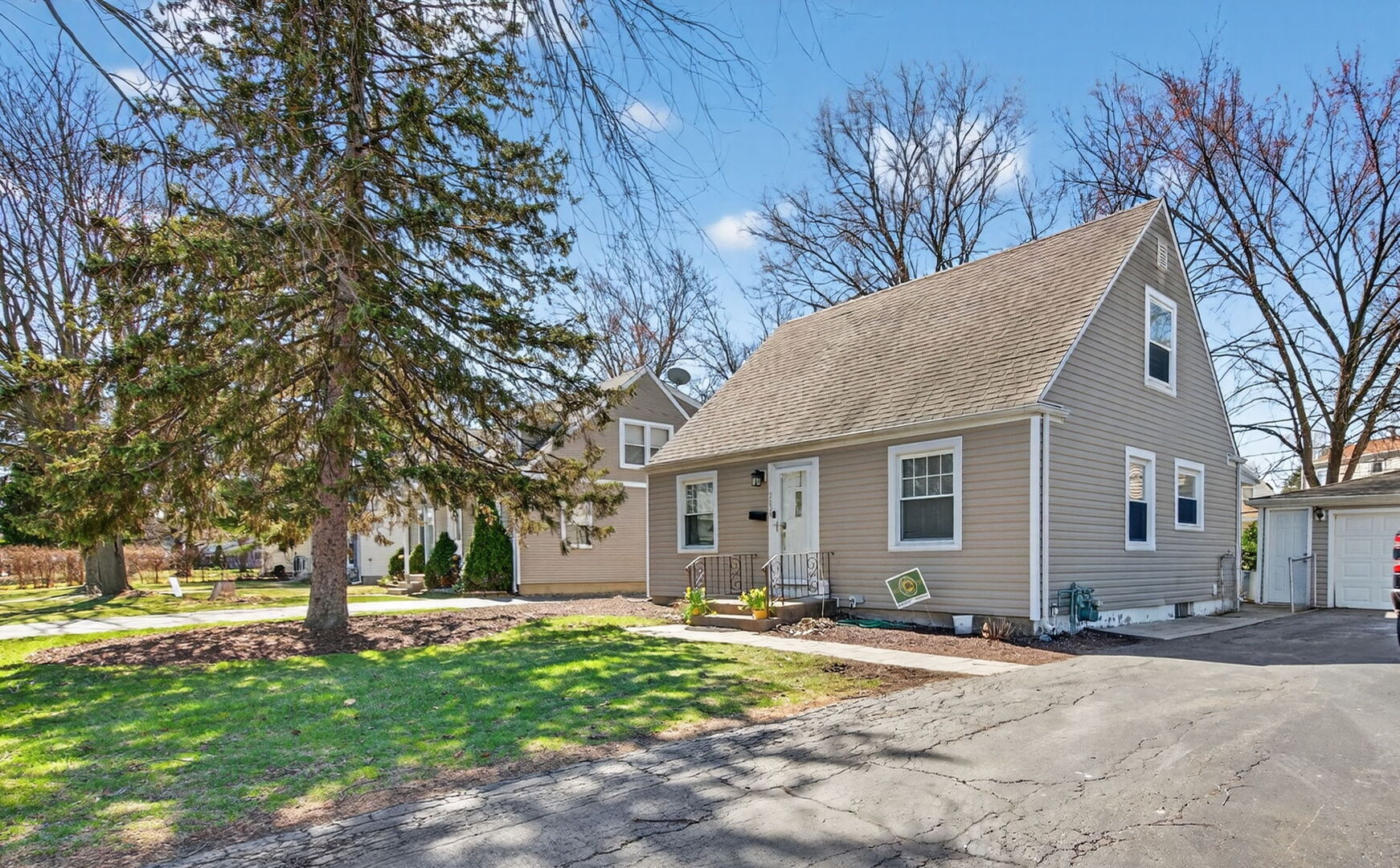 2634 Silver Creek Drive