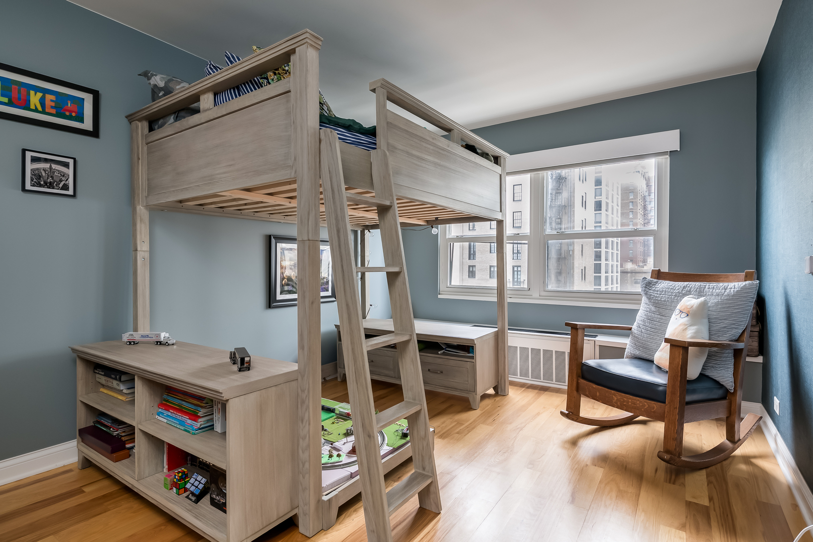 1313 N Ritchie Court Unit: 1005
