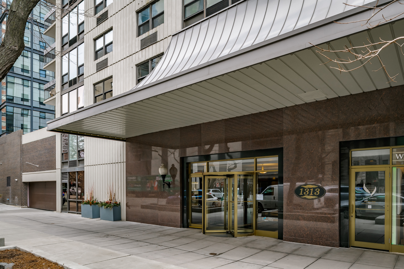 1313 N Ritchie Court Unit: 1005