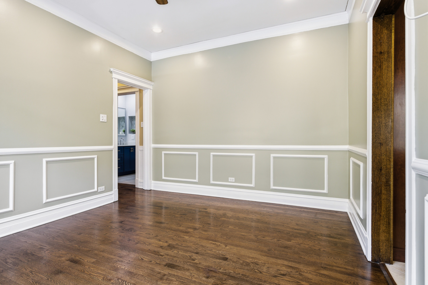 559 W Fullerton Parkway Unit: 1W