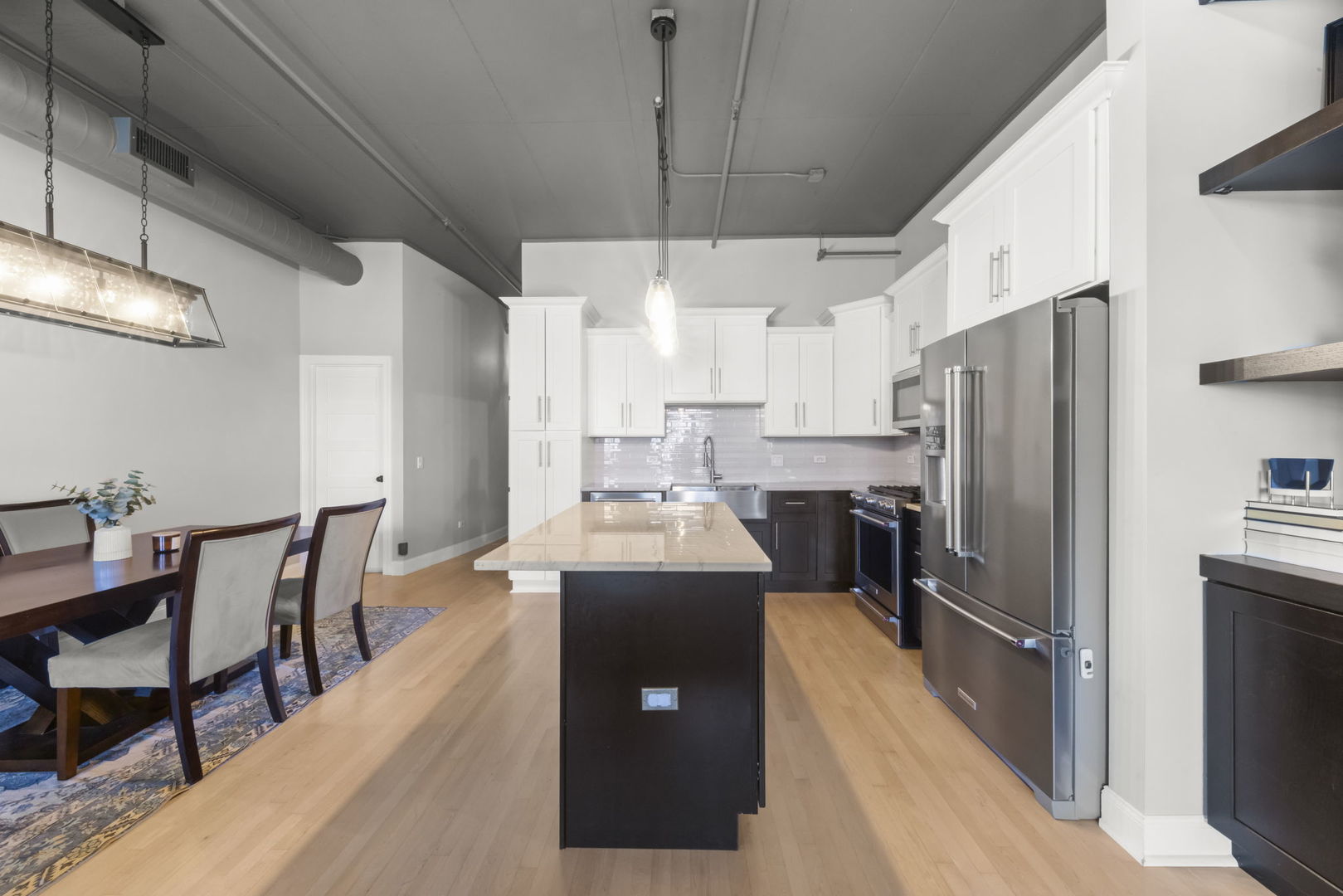 1301 W Madison Street Unit: 305
