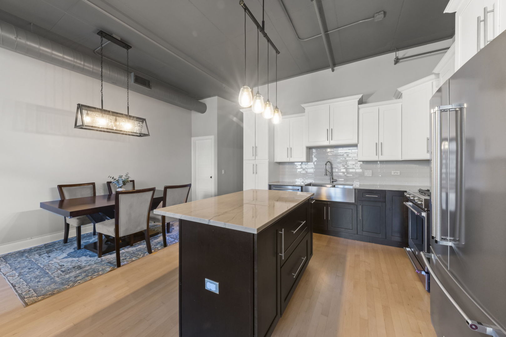 1301 W Madison Street Unit: 305