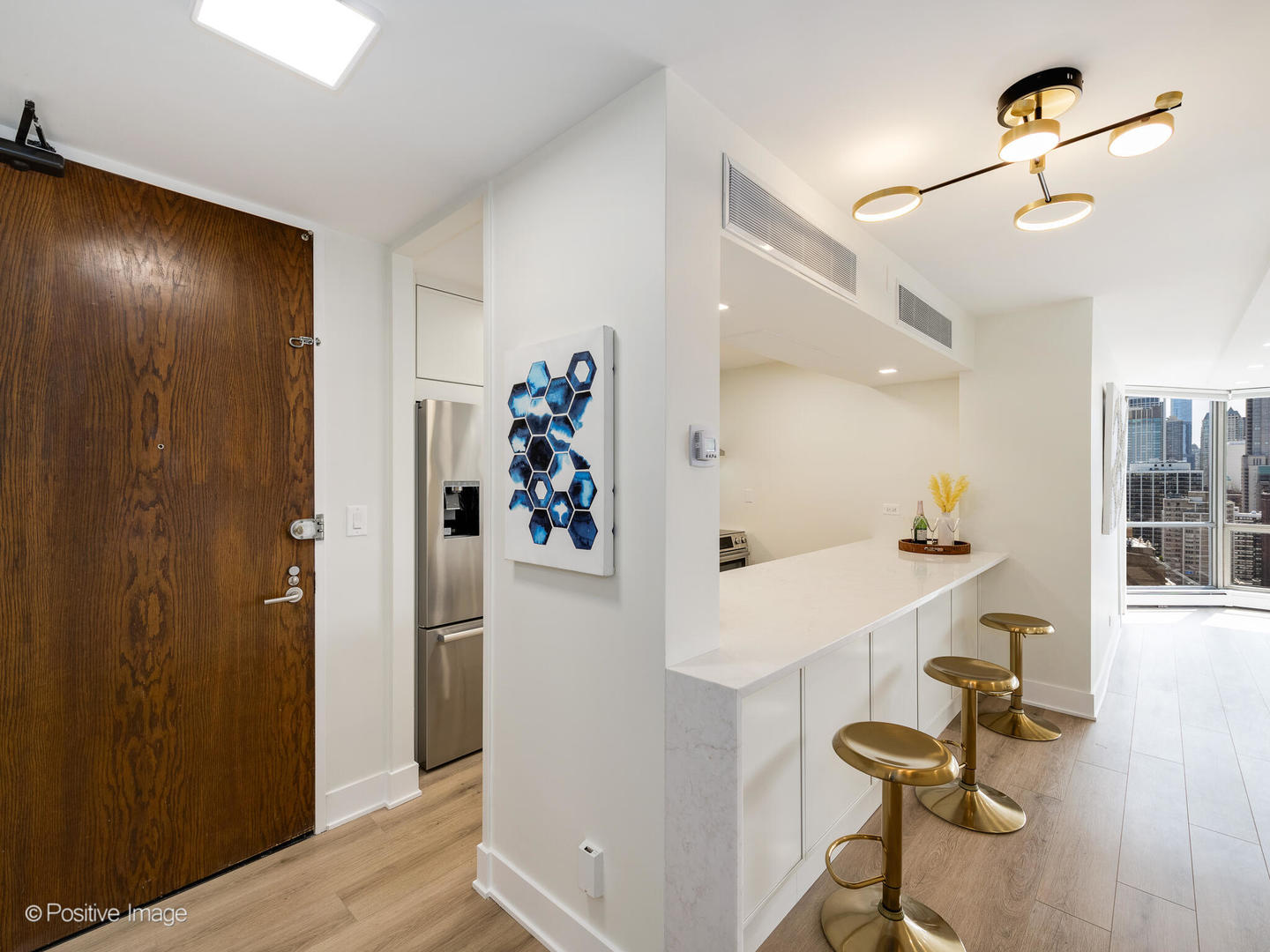 1310 N Ritchie Court Unit: 27B