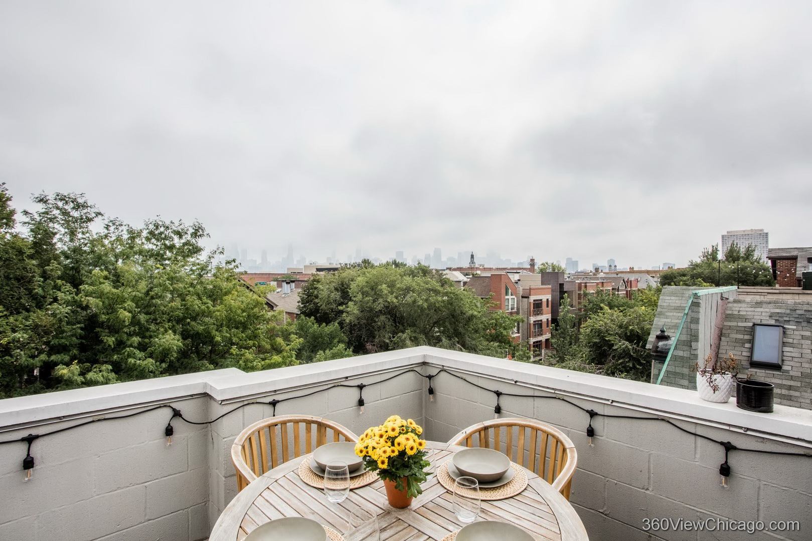 1534 N BOSWORTH Avenue Unit: 3