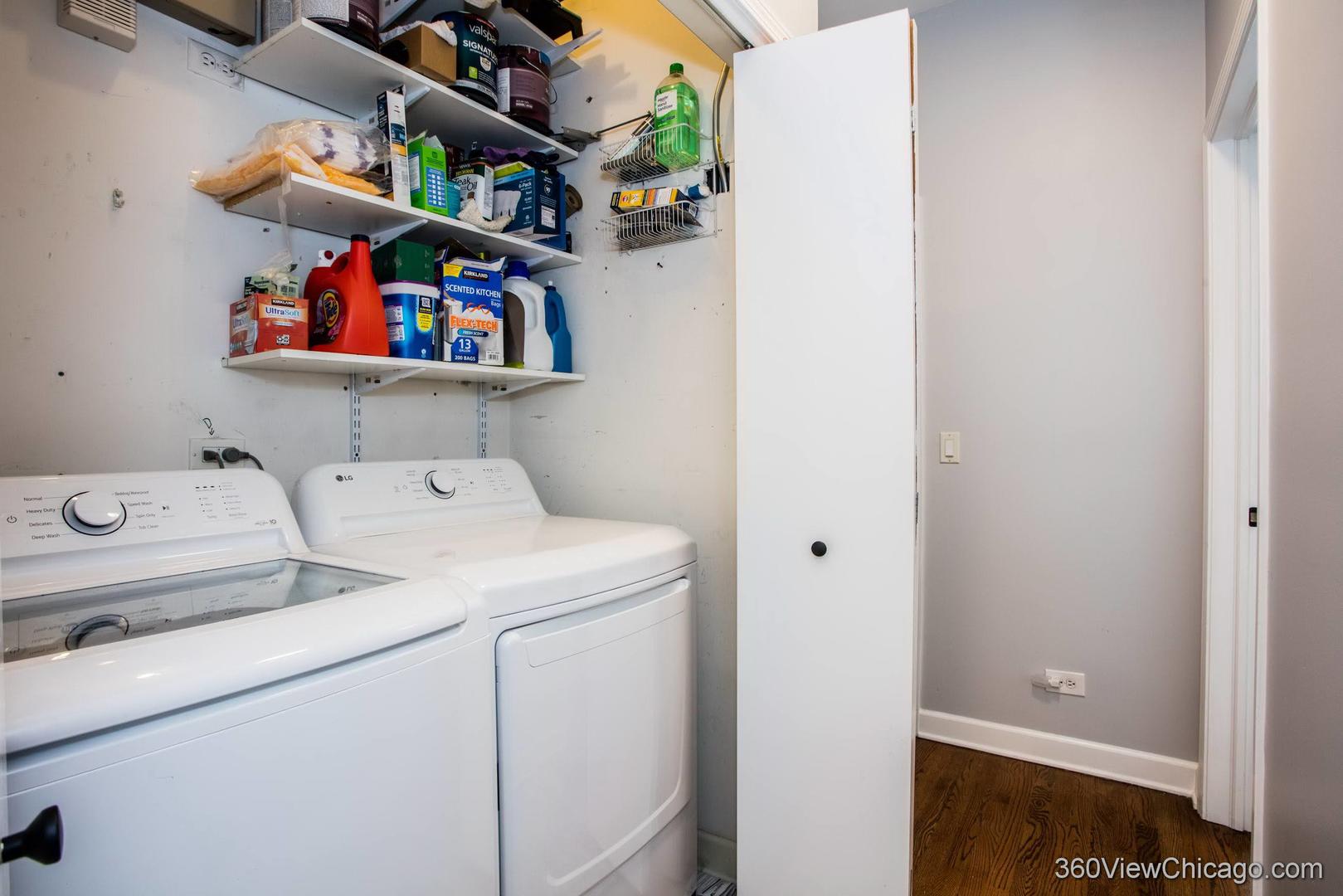 1534 N BOSWORTH Avenue Unit: 3