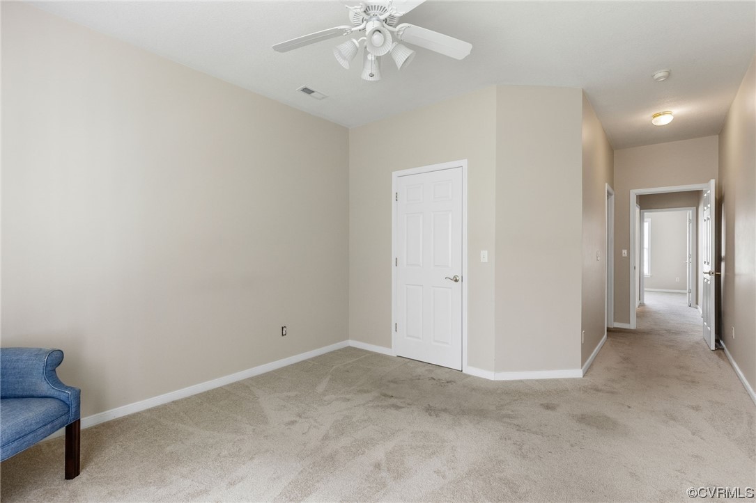 4220 English Holly Cir